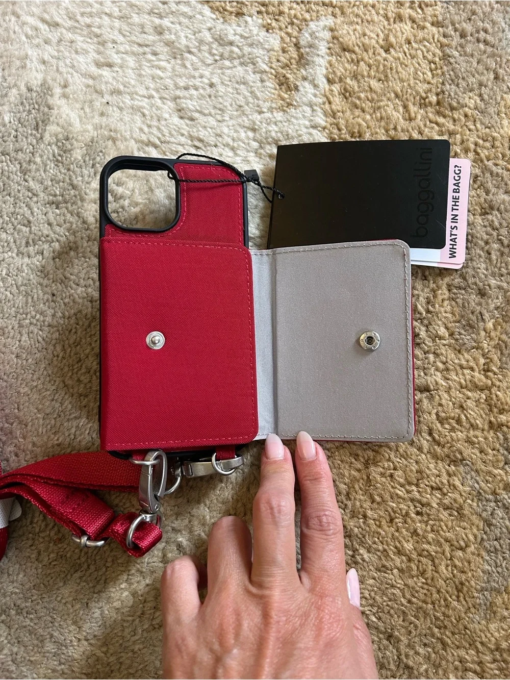 Baggallini On The Go iPhone Card Case Crossbody Red RFID Fits iPhone 13/14